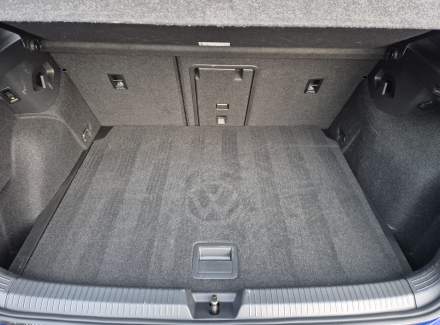 Volkswagen - Golf 1.5 TSI (130 Hp)