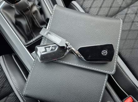 Volkswagen - Golf 1.5 TSI (130 Hp)