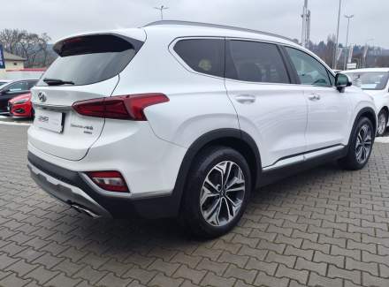 Hyundai - Santa FE