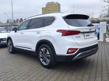 Hyundai - Santa FE
