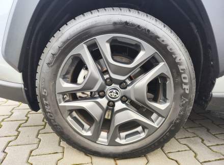 Toyota - RAV 4