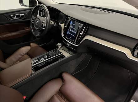 Volvo - V60