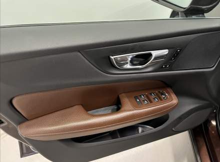 Volvo - V60