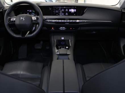 DS Automobiles - DS4 Crossback