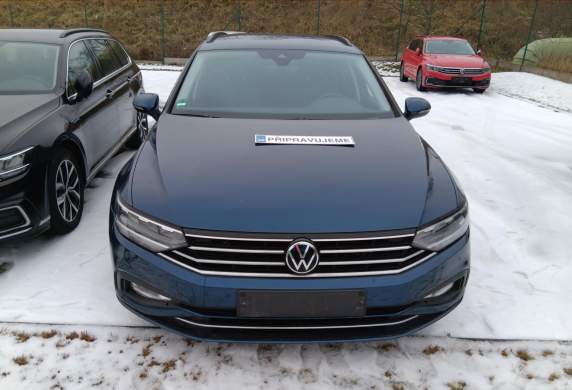 Volkswagen - Passat