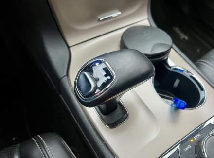 Jeep - Grand Cherokee