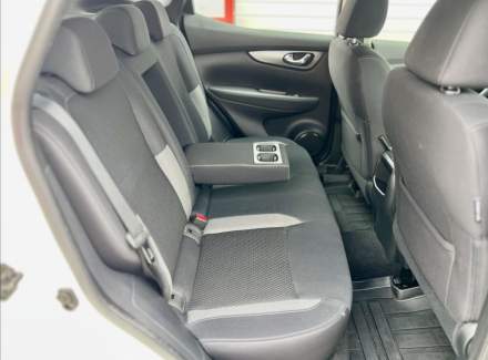 Nissan - Qashqai
