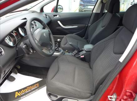 Peugeot - 308