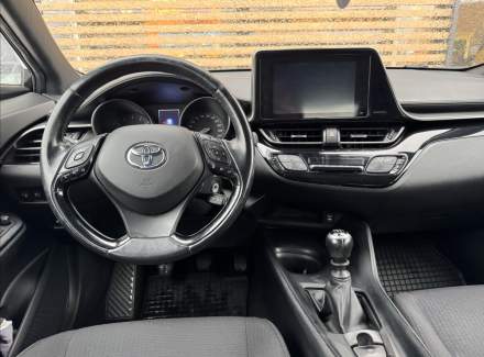Toyota - C-HR