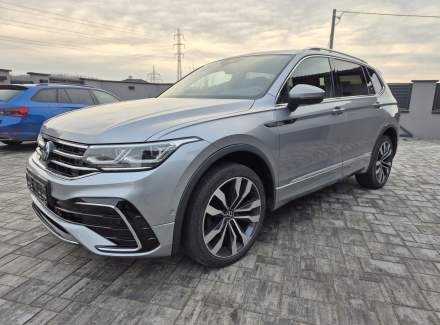 Volkswagen - Tiguan R-Line 2.0 TDI (150 Hp) 4MOTION SCR DSG
