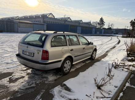 Škoda - Octavia