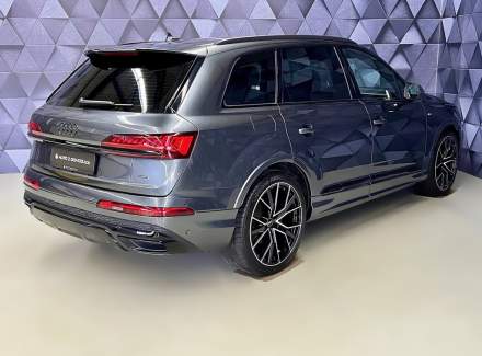 Audi - Q7