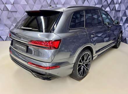 Audi - Q7