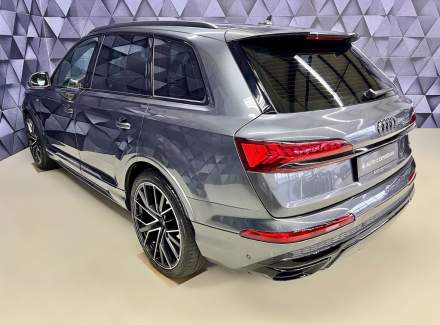 Audi - Q7