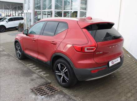 Volvo - XC40