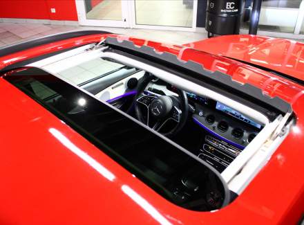 Mercedes-Benz - E-class