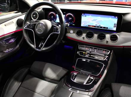 Mercedes-Benz - E-class