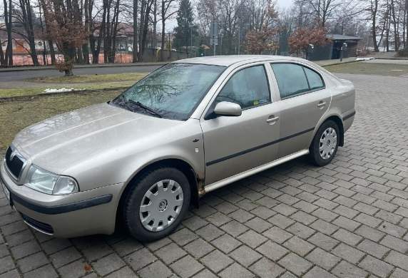 Škoda - Octavia