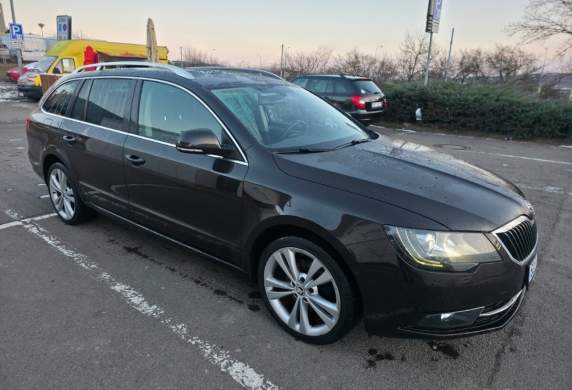 Škoda - Superb
