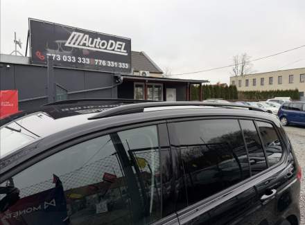 Volkswagen - Touran