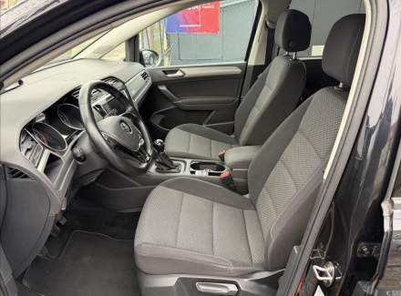 Volkswagen - Touran