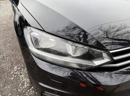 Volkswagen - Touran