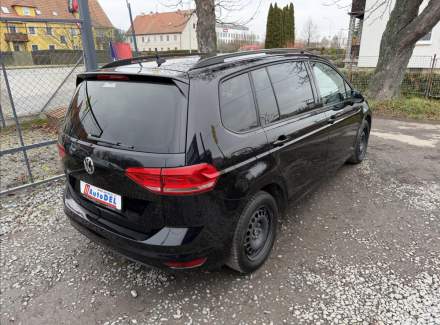Volkswagen - Touran
