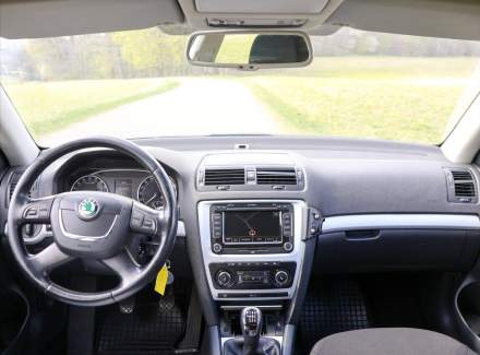 Škoda - Octavia