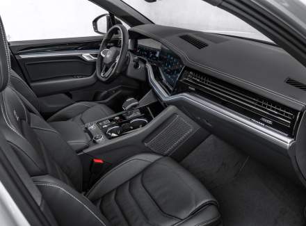 Volkswagen - Touareg