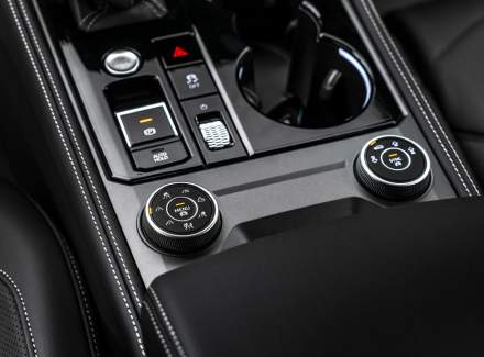 Volkswagen - Touareg