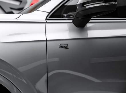 Volkswagen - Touareg