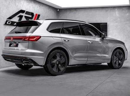 Volkswagen - Touareg