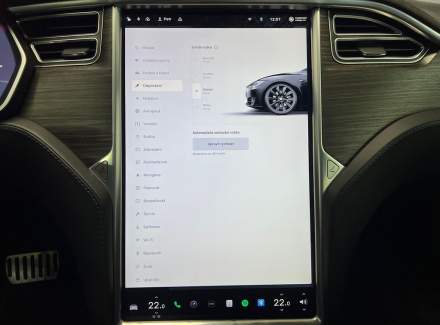 Tesla - Model S
