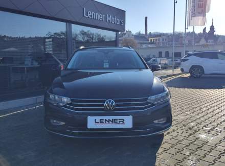 Volkswagen - Passat