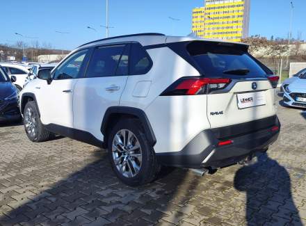 Toyota - RAV 4