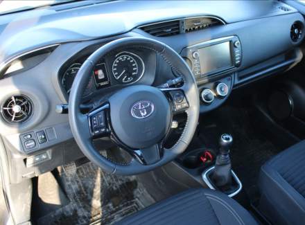 Toyota - Yaris
