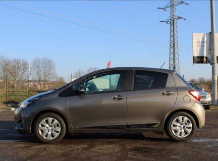 Toyota - Yaris