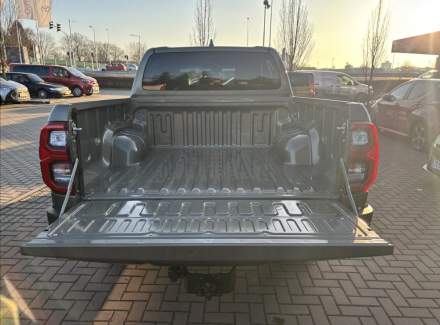 Toyota - Hilux