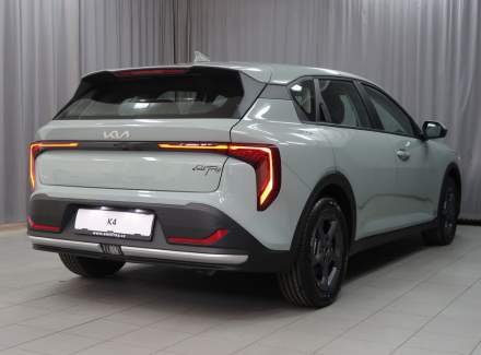 Kia - K4
