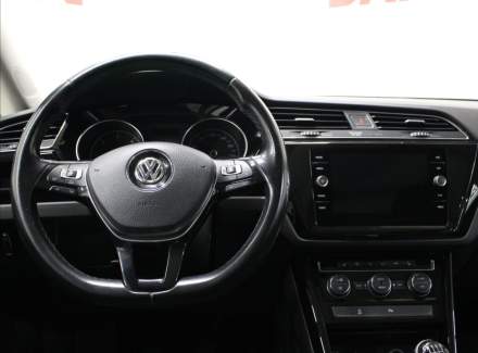 Volkswagen - Touran