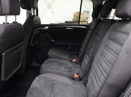 Volkswagen - Touran