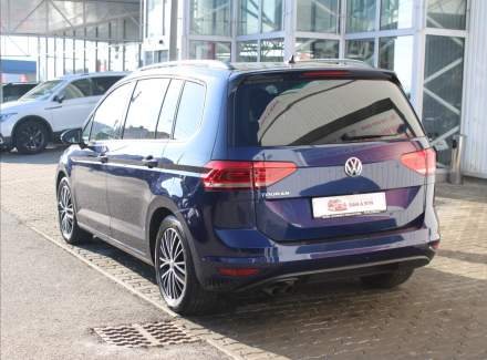Volkswagen - Touran