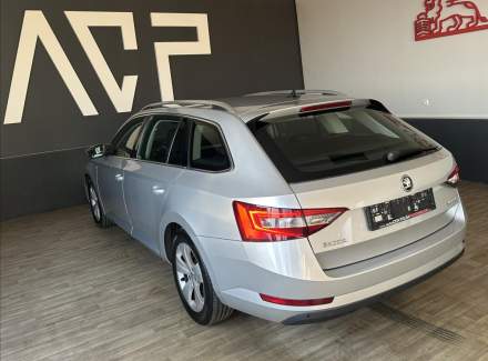 Škoda - Superb