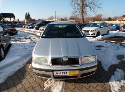 Škoda - Octavia