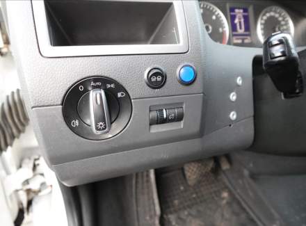 Volkswagen - Caravelle