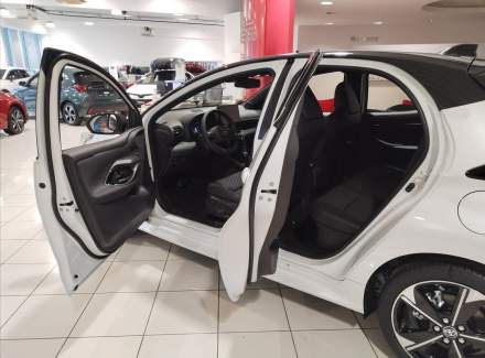 Toyota - Yaris