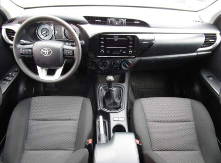 Toyota - Hilux