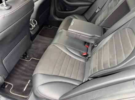 Mercedes-Benz - C-class