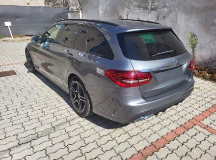 Mercedes-Benz - C-class