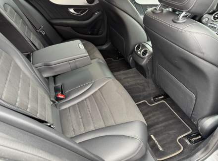 Mercedes-Benz - C-class